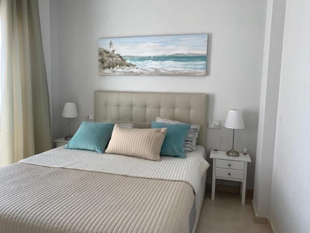 Apartamento Marina Port Sea View Торевьиа Экстерьер фото